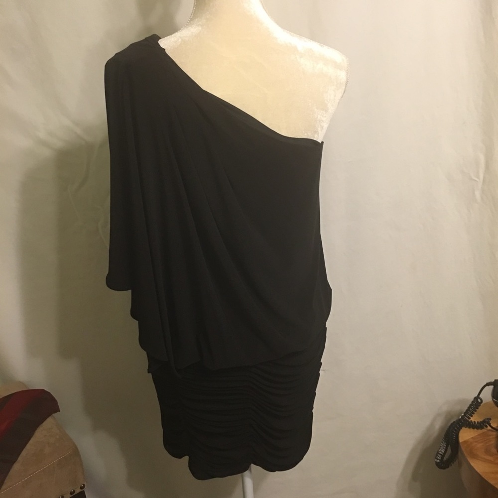 Dress - Picture 4 of 8